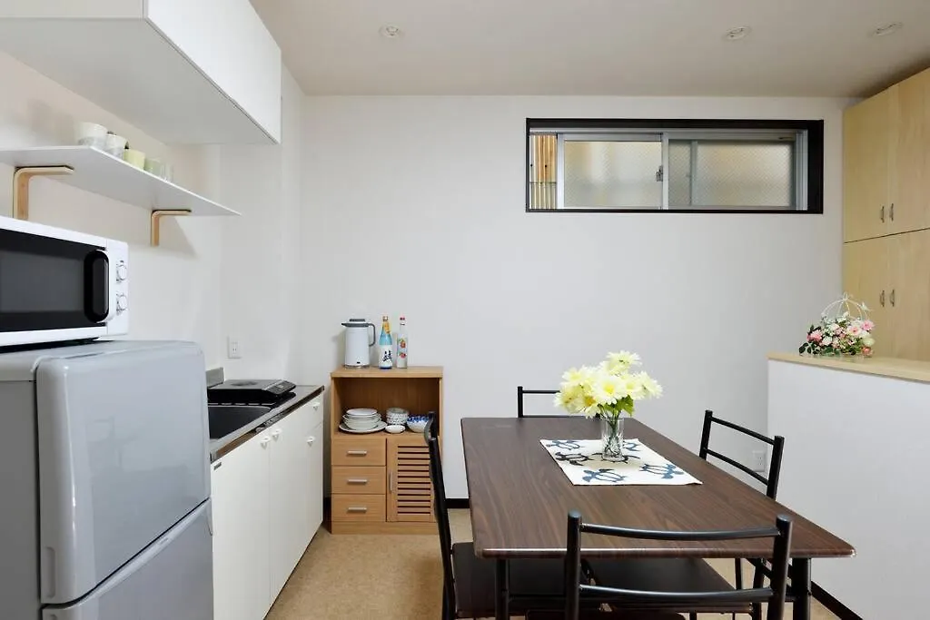 אוסקה Keimei Guest House