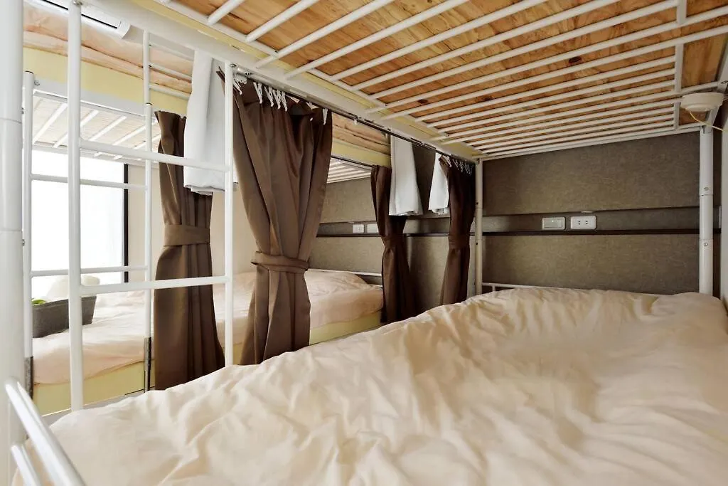 אוסקה Keimei Guest House
